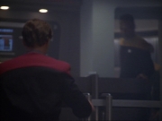 ariane179254_StarTrekVoyager_1x01_1x02-Caretaker_1829.jpg