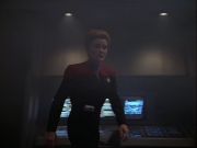 ariane179254_StarTrekVoyager_1x01_1x02-Caretaker_1881.jpg