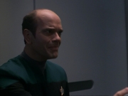 ariane179254_StarTrekVoyager_1x01_1x02-Caretaker_1954.jpg