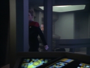ariane179254_StarTrekVoyager_1x01_1x02-Caretaker_2037.jpg