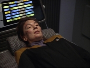 ariane179254_StarTrekVoyager_1x01_1x02-Caretaker_2055.jpg