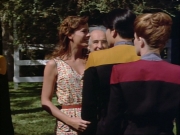 ariane179254_StarTrekVoyager_1x01_1x02-Caretaker_2185.jpg