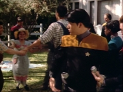 ariane179254_StarTrekVoyager_1x01_1x02-Caretaker_2233.jpg
