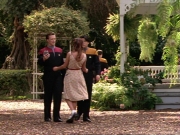 ariane179254_StarTrekVoyager_1x01_1x02-Caretaker_2316.jpg
