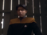 ariane179254_StarTrekVoyager_1x01_1x02-Caretaker_2437.jpg