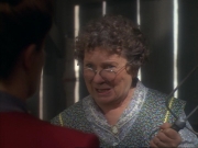 ariane179254_StarTrekVoyager_1x01_1x02-Caretaker_2460.jpg