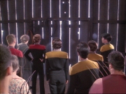 ariane179254_StarTrekVoyager_1x01_1x02-Caretaker_2465.jpg