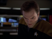 ariane179254_StarTrekVoyager_1x01_1x02-Caretaker_2599.jpg