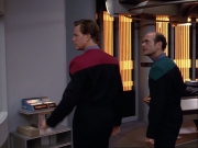 ariane179254_StarTrekVoyager_1x01_1x02-Caretaker_2615.jpg