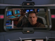 ariane179254_StarTrekVoyager_1x01_1x02-Caretaker_2660.jpg