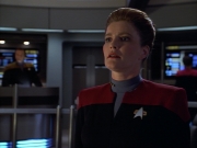 ariane179254_StarTrekVoyager_1x01_1x02-Caretaker_2664.jpg