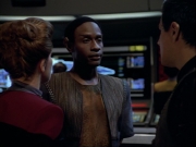 ariane179254_StarTrekVoyager_1x01_1x02-Caretaker_2741.jpg