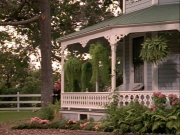 ariane179254_StarTrekVoyager_1x01_1x02-Caretaker_2910.jpg