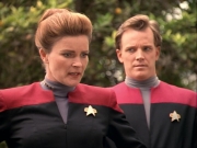 ariane179254_StarTrekVoyager_1x01_1x02-Caretaker_3010.jpg