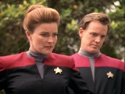 ariane179254_StarTrekVoyager_1x01_1x02-Caretaker_3012.jpg