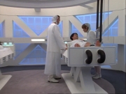 ariane179254_StarTrekVoyager_1x01_1x02-Caretaker_3148.jpg