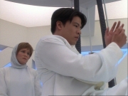 ariane179254_StarTrekVoyager_1x01_1x02-Caretaker_3163.jpg