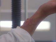 ariane179254_StarTrekVoyager_1x01_1x02-Caretaker_3166.jpg