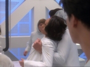 ariane179254_StarTrekVoyager_1x01_1x02-Caretaker_3220.jpg
