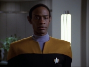 ariane179254_StarTrekVoyager_1x01_1x02-Caretaker_3488.jpg