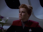 ariane179254_StarTrekVoyager_1x01_1x02-Caretaker_3491.jpg