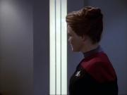 ariane179254_StarTrekVoyager_1x01_1x02-Caretaker_3509.jpg