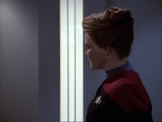 ariane179254_StarTrekVoyager_1x01_1x02-Caretaker_3510.jpg