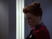 ariane179254_StarTrekVoyager_1x01_1x02-Caretaker_3513.jpg