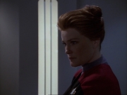 ariane179254_StarTrekVoyager_1x01_1x02-Caretaker_3516.jpg