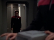 ariane179254_StarTrekVoyager_1x01_1x02-Caretaker_3533.jpg
