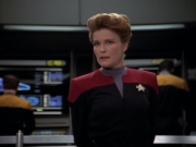 ariane179254_StarTrekVoyager_1x01_1x02-Caretaker_3608.jpg