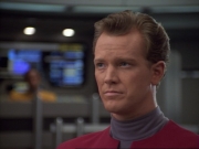ariane179254_StarTrekVoyager_1x01_1x02-Caretaker_3625.jpg