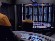 ariane179254_StarTrekVoyager_1x01_1x02-Caretaker_3786.jpg