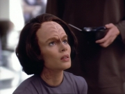 ariane179254_StarTrekVoyager_1x01_1x02-Caretaker_4204.jpg