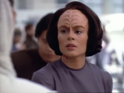 ariane179254_StarTrekVoyager_1x01_1x02-Caretaker_4207.jpg