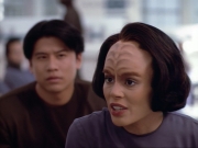 ariane179254_StarTrekVoyager_1x01_1x02-Caretaker_4210.jpg