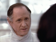 ariane179254_StarTrekVoyager_1x01_1x02-Caretaker_4211.jpg