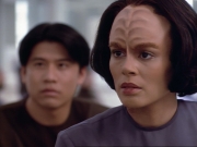 ariane179254_StarTrekVoyager_1x01_1x02-Caretaker_4241.jpg