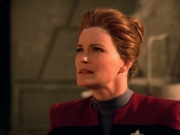 ariane179254_StarTrekVoyager_1x01_1x02-Caretaker_4658.jpg