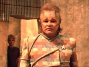 ariane179254_StarTrekVoyager_1x01_1x02-Caretaker_4687.jpg