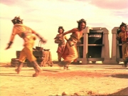 ariane179254_StarTrekVoyager_1x01_1x02-Caretaker_4755.jpg