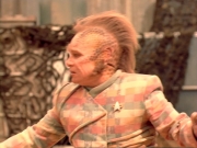 ariane179254_StarTrekVoyager_1x01_1x02-Caretaker_4764.jpg