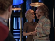 ariane179254_StarTrekVoyager_1x01_1x02-Caretaker_4789.jpg