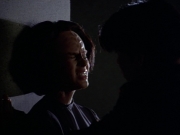 ariane179254_StarTrekVoyager_1x01_1x02-Caretaker_4822.jpg