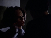 ariane179254_StarTrekVoyager_1x01_1x02-Caretaker_4827.jpg