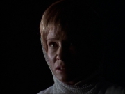 ariane179254_StarTrekVoyager_1x01_1x02-Caretaker_4930.jpg