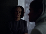 ariane179254_StarTrekVoyager_1x01_1x02-Caretaker_4934.jpg