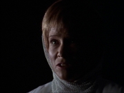 ariane179254_StarTrekVoyager_1x01_1x02-Caretaker_4940.jpg