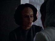 ariane179254_StarTrekVoyager_1x01_1x02-Caretaker_4956.jpg