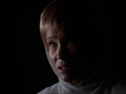 ariane179254_StarTrekVoyager_1x01_1x02-Caretaker_4965.jpg